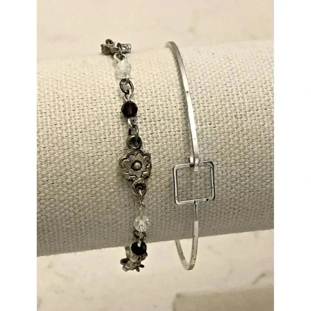 Silver Tone Floral Beaded Chain‎ Bracelet and Geometric Square Bangle Set 7 Inch